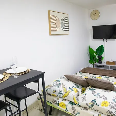 Le Relax Place - Metro 5 Apartmán Bobigny