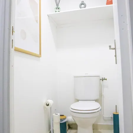 Le Relax Place - Metro 5 Apartment