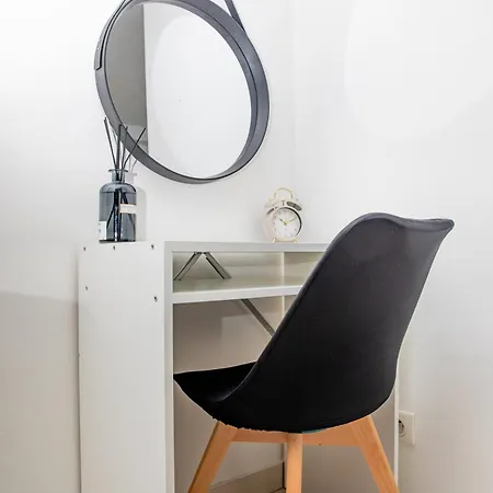 Apartment Le Relax Place - Metro 5 Bobigny