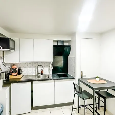 Apartment La Parenthese Urbaine - T2 Cosy Et Fonctionnel - Metro 5 *