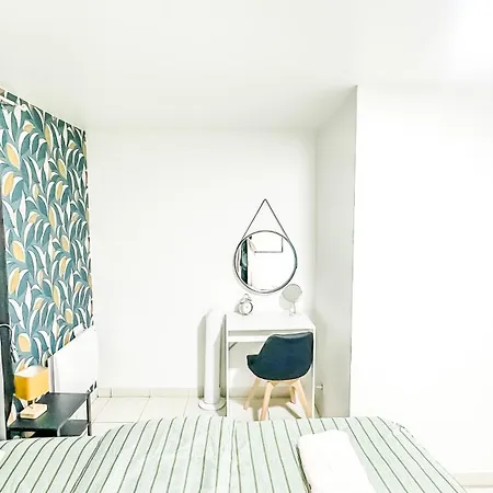 La Parenthese Urbaine - T2 Cosy Et Fonctionnel - Metro 5 * Bobigny